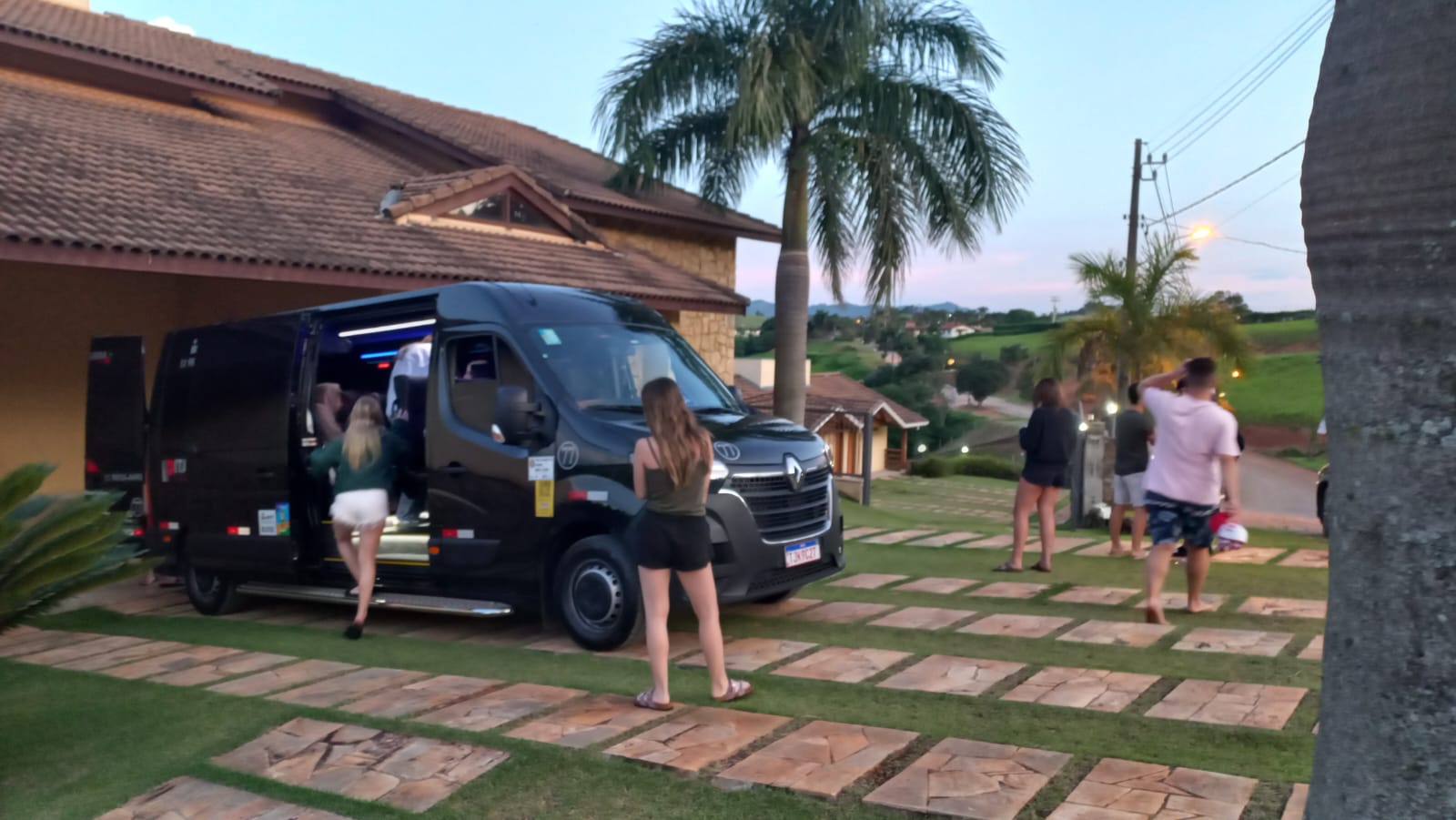 WhatsApp Image 2025-09-30 at 11.27.38 (1)